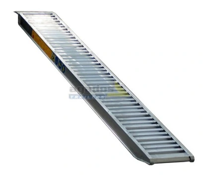 Hliníkový nájazd 2650x320x100mm (pár), zaťaženie 1ks=1475kg/1m